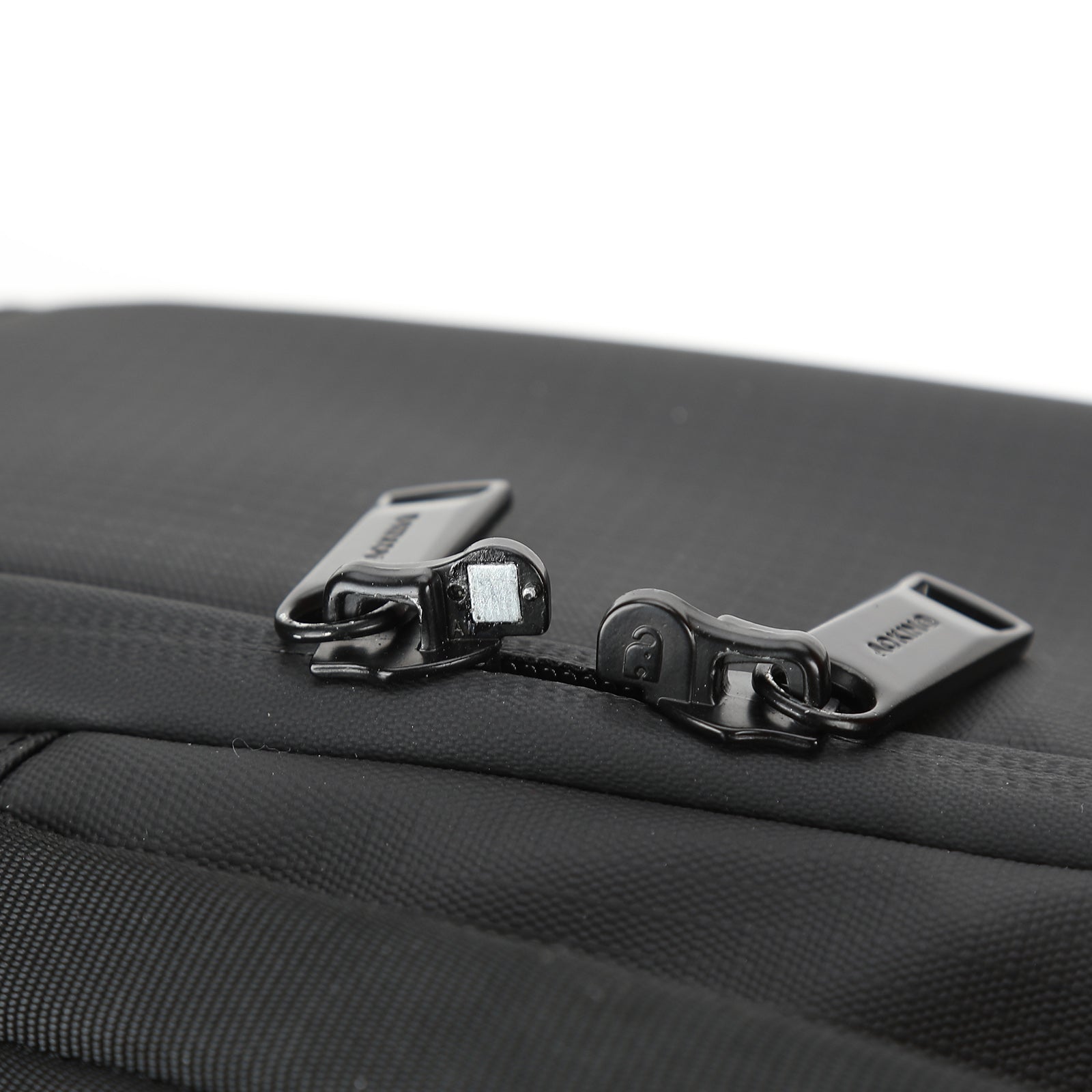 Aoking Lightweight Anti-Theft Backpack Laptop Backpack SN41383F